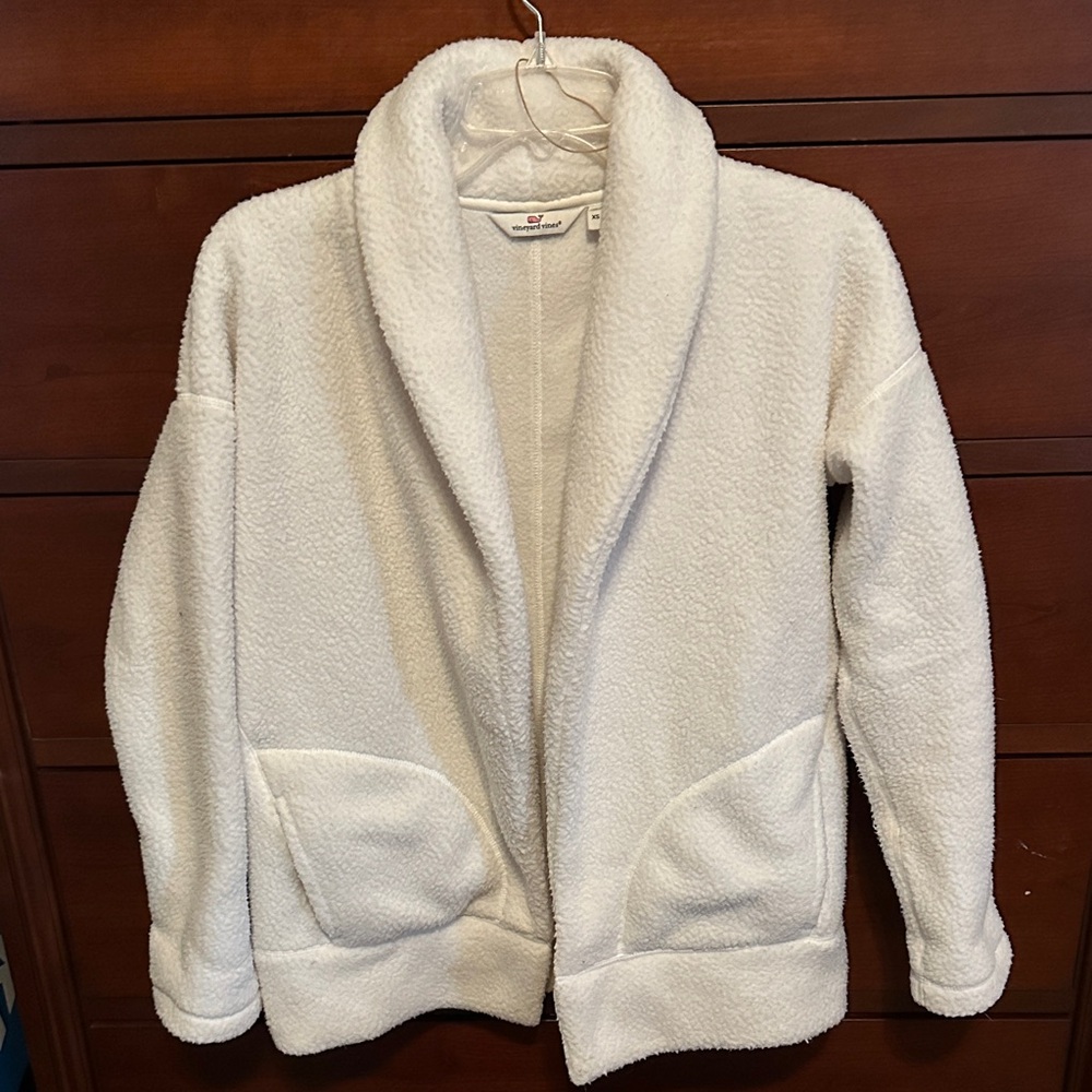 Vineyard Vines Women's Cozy White Jacket